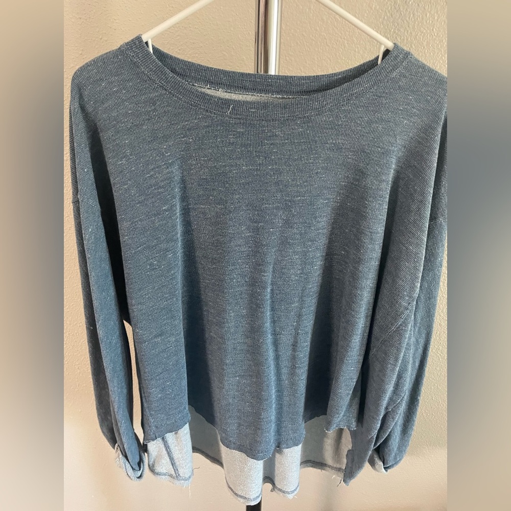 Billabong, blue high low oversized long sleeve